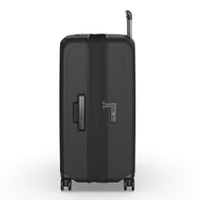 Airox Advanced Large Case 30" Spinner by Victorinox