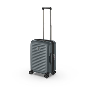 Airox Advanced Frequent Flyer Carry-On 21.7" Spinner by Victorinox