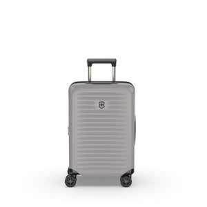 Airox Advanced Frequent Flyer Carry-On 21.7" Spinner by Victorinox