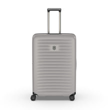 Airox Advanced Large Case 30" Spinner by Victorinox