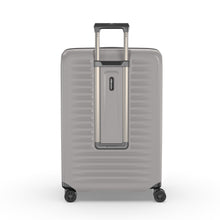 Airox Advanced Large Case 30" Spinner by Victorinox