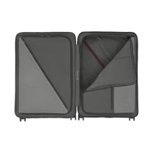 Airox Advanced Large Case 30" Spinner by Victorinox