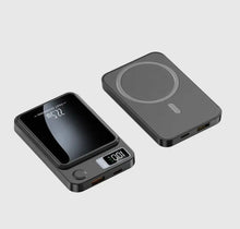 Tech Trendz 10,000 mAh Wireless Power Bank with MagSafe