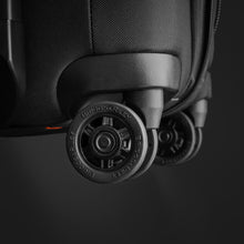 Briggs & Riley NEW ZDX Essential Carry-on Expandable Spinner