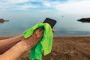 Travelon Antimicrobial On-The-Go Cloths (Set of 2)