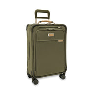 Briggs & Riley Baseline 22" Essential Carry-On Expandable Spinner