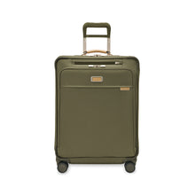 26" Medium Expandable Spinner by Briggs & Riley