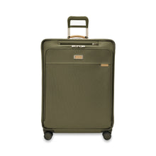 29" Large Expandable Spinner by Briggs & Riley